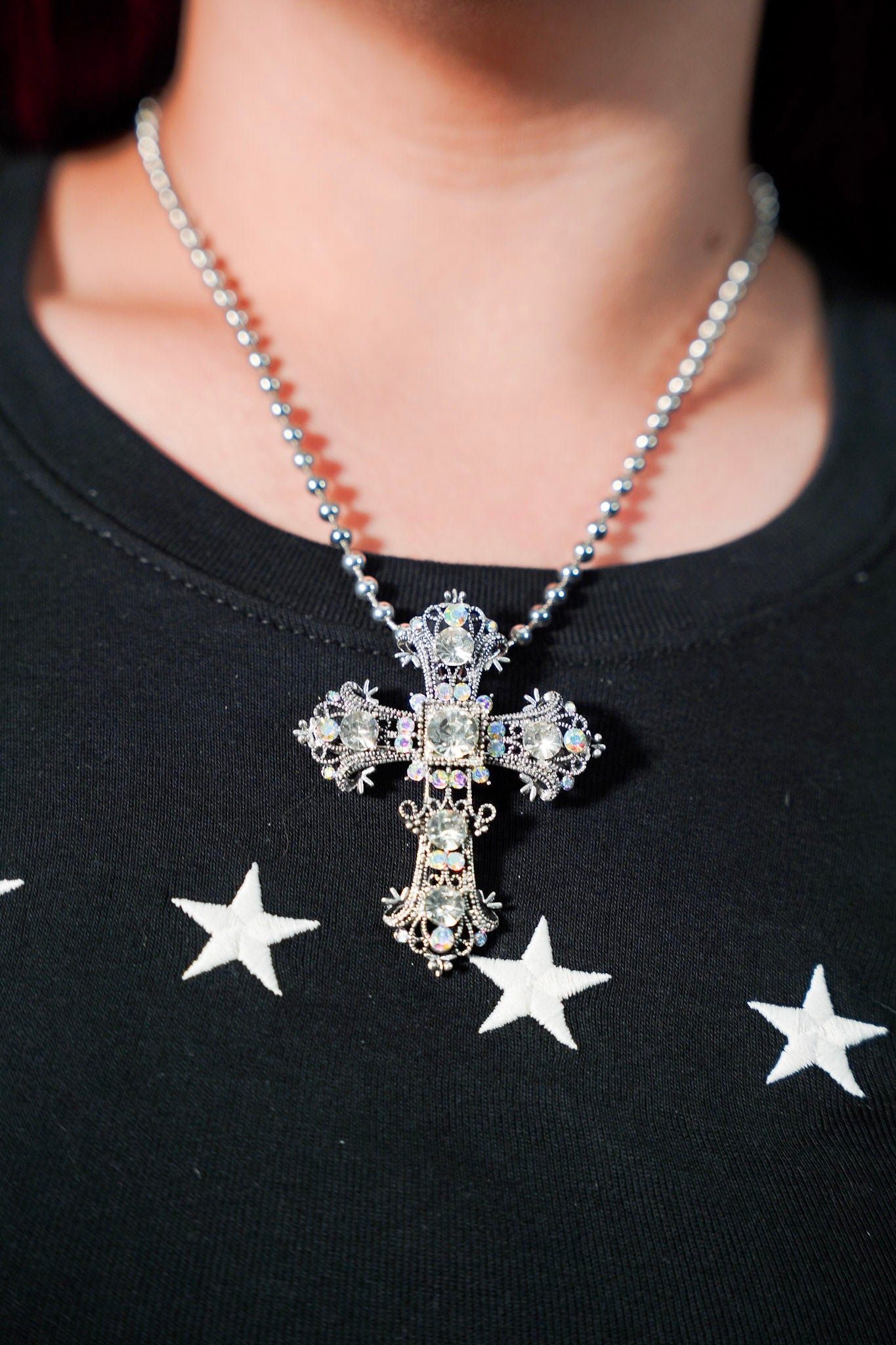 NOIR CROSS PENDANT