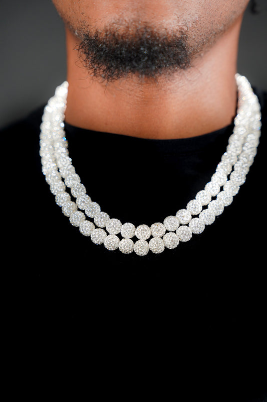 BEADED NOIR ICY CHAINS