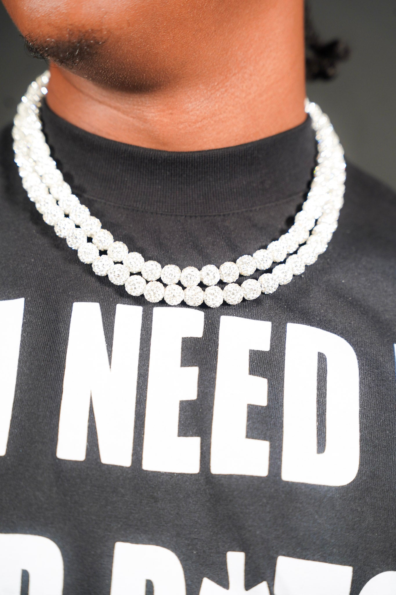 BEADED NOIR ICY CHAINS